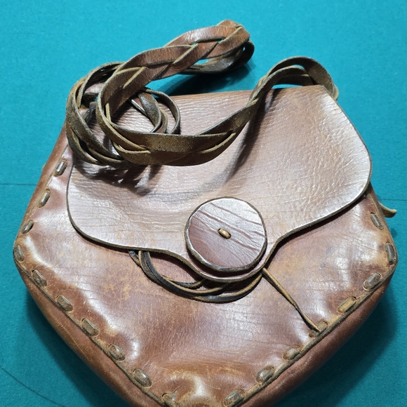 Vintage Brown Leather Crossbody Bag. #15 - Picture 3 of 7